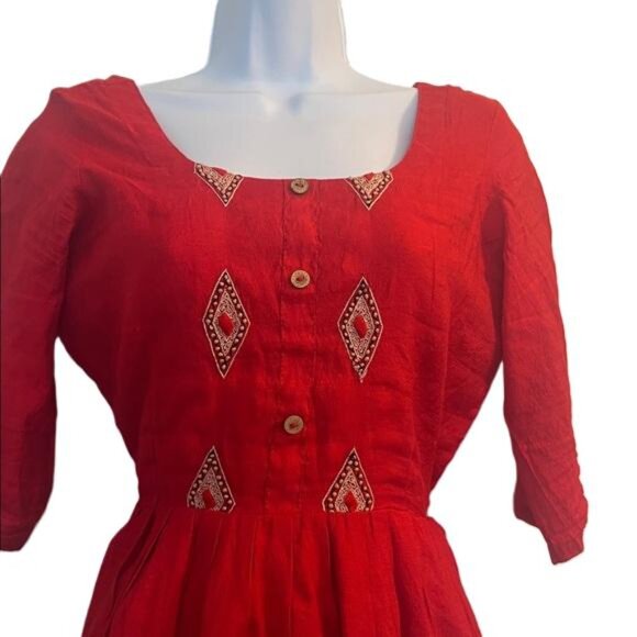 Red Bohemian Homemaker Midi Dress, Size Medium - Picture 3 of 4